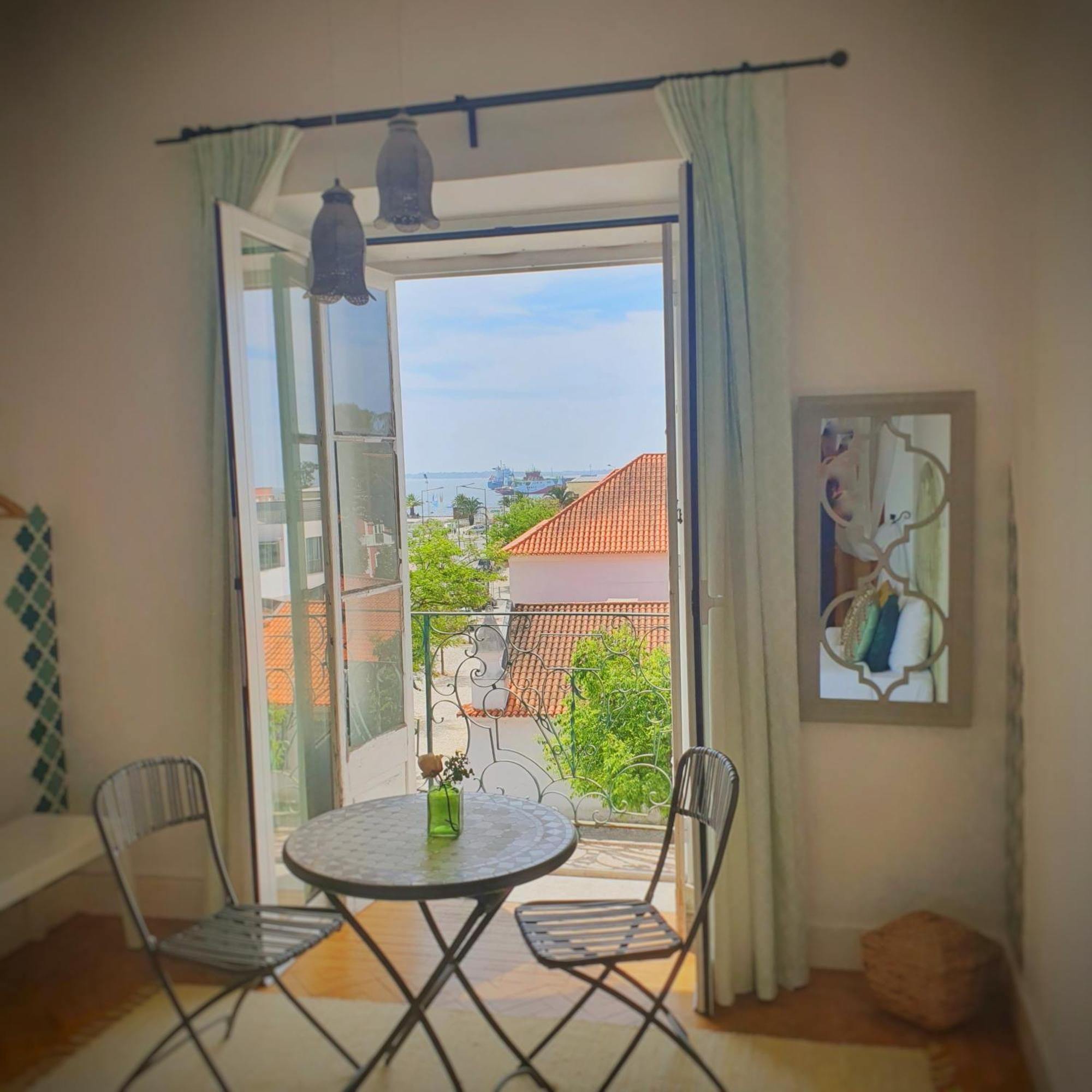 Alojamentos Vista Mar-Luisa Todi Σετούμπαλ Εξωτερικό φωτογραφία